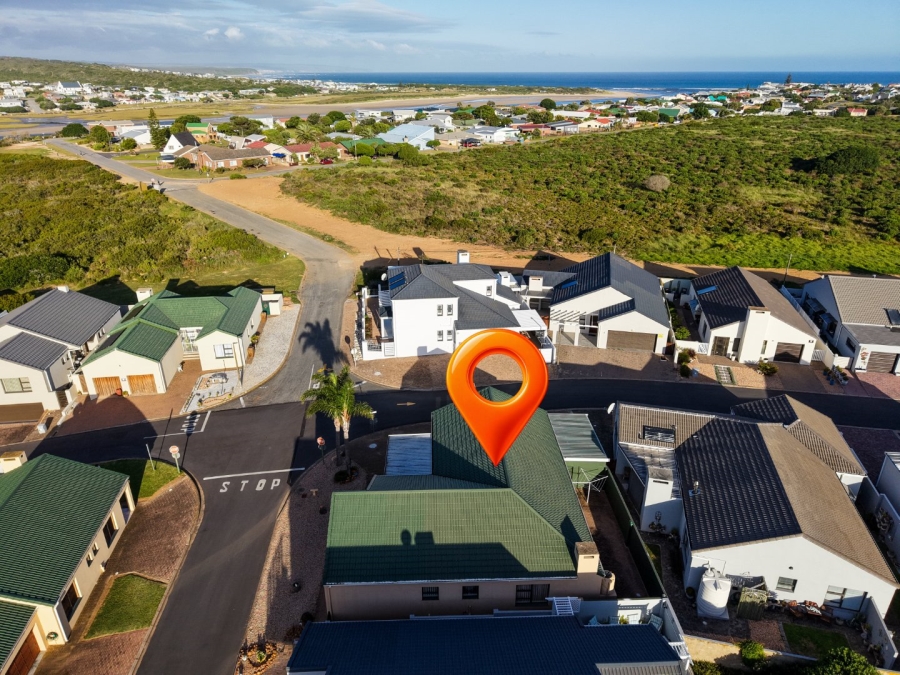 3 Bedroom Property for Sale in Stilbaai Wes Western Cape